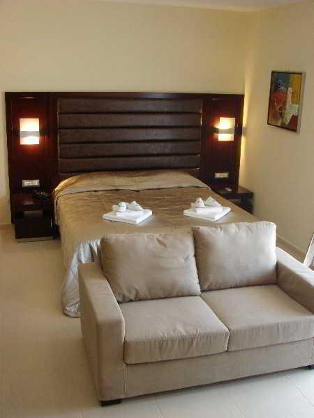 Socrates Hotel Karpathos Island Buitenkant foto